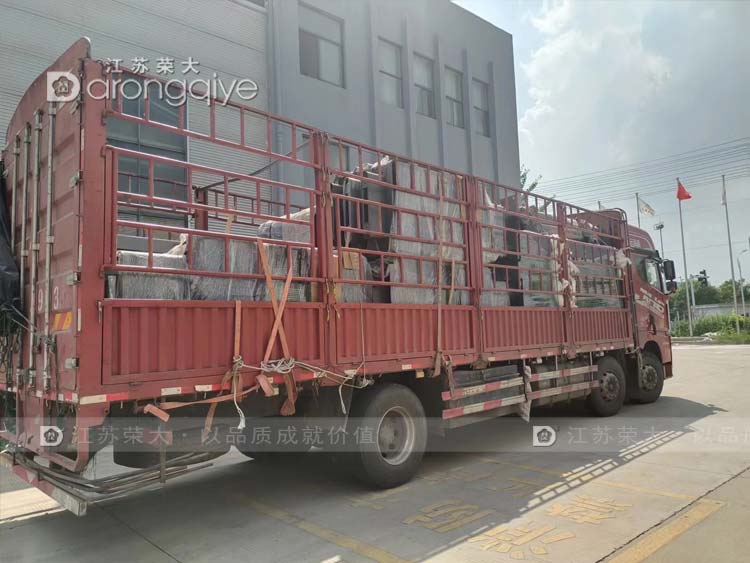 山東農村公交站臺發貨